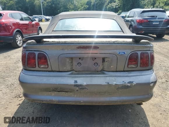 ✅ 1996 Ford Mustang GT • VIN: 1FALP45X7TF154640 • Лот: 66156295. Опубликован ранее на Copart с пробегом 147 848 миль. Бесплатный доступ к архиву аукционных продаж из США и подробный отчёт об истории автомобиля на DreamBid. Изображение 6.