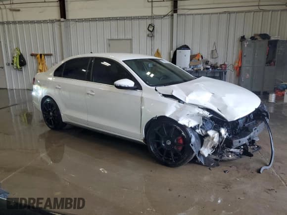 ✅ 2012 Volkswagen Jetta Autobahn • VIN: 3VW567AJ9CM407883 • Lot: 56856075. Listed on Copart with 68,103 mi. Free auction sales archive from the USA and detailed vehicle history report at DreamBid. Image 4.