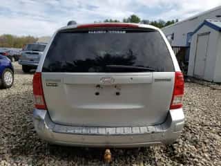 2008 Hyundai Entourage GLS z VIN KNDMC233586051822, wystawiony jako Copart lot #56200055 z przebiegiem 180 513 mil mil oraz Szkoda całkowita • Salvage title. Historia ofert i sprzedaży dostępna na DreamBid. Obrazek 6.