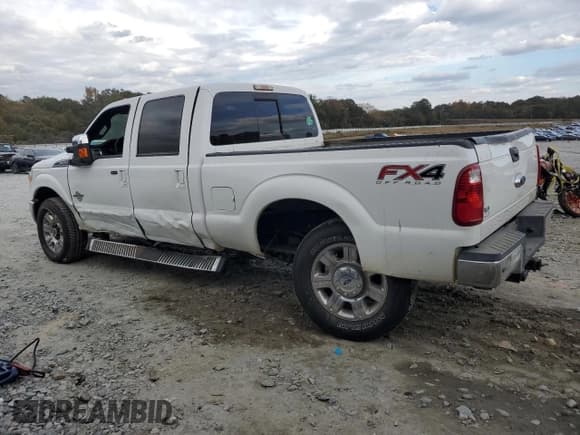 ✅ 2015 Ford F-250 Lariat • VIN: 1FT7W2BT6FEA07174 • Lot: 91623205. Listed on Copart with 155,778 mi. Free auction sales archive from the USA and detailed vehicle history report at DreamBid. Image 2.