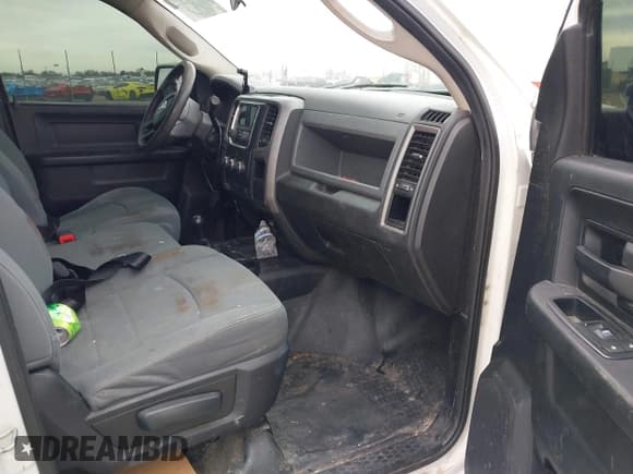 ✅ 2013 Ram 2500 Tradesman • VIN: 3C6TR5CT9DG525685 • Lot: 41851558. Listed on IAAI with 190,972 mi. Free auction sales archive from the USA and detailed vehicle history report at DreamBid. Image 5.