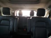 ✅ 2023 Lincoln Aviator Grand Touring • VIN: 5LMYJ8XY4PNL00639 • Lot: 41405675. Wystawiony na Copart z przebiegiem 39 930 mil. Bezpłatny archiwum sprzedaży aukcyjnych z USA i szczegółowy raport historii pojazdu na DreamBid. Zdjęcie 10.