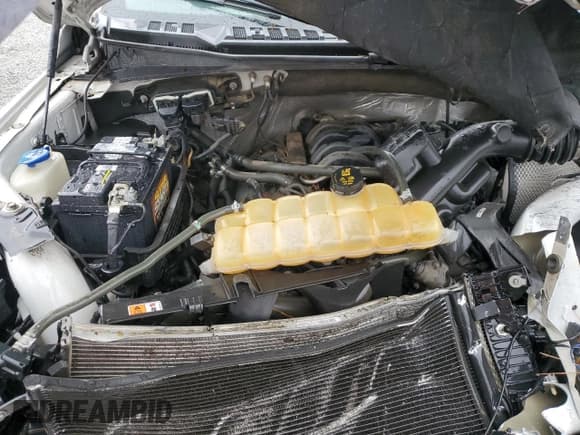 ✅ 2015 Ford F-150 XL • VIN: 1FTEX1CFXFFA61448 • Lot: 37458634. Listed on Copart with 266,413 mi. Free auction sales archive from the USA and detailed vehicle history report at DreamBid. Image 11.