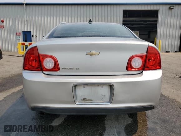 ✅ 2012 Chevrolet Malibu 1LT • VIN: 1G1ZC5E01CF338697 • Lot: 70874654. Listed on Copart with 139,164 mi. Free auction sales archive from the USA and detailed vehicle history report at DreamBid. Image 6.