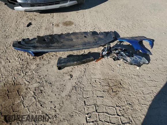 ✅ 2024 Ford Mustang GT Premium • VIN: 1FA6P8CF2R5415346 • Lot: 90146145. Listed on Copart with 17,957 mi. Free auction sales archive from the USA and detailed vehicle history report at DreamBid. Image 12.