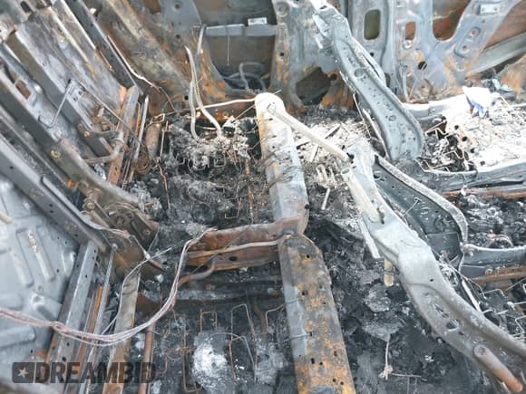 ✅ 2024 Cadillac XT5 FWD Luxury • VIN: 1GYKNAR42RZ758382 • Lot: 42213738. Listed on IAAI with Not provided. Free auction sales archive from the USA and detailed vehicle history report at DreamBid. Image 8.