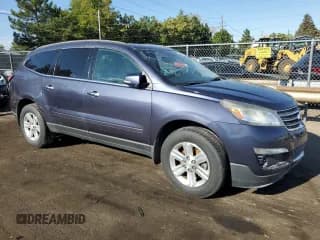 ✅ 2014 Chevrolet Traverse LT • VIN: 1GNKRGKD5EJ160746 • Lot: 70323904. Wystawiony na Copart z przebiegiem 134 657 mil. Bezpłatny archiwum sprzedaży aukcyjnych z USA i szczegółowy raport historii pojazdu na DreamBid. Zdjęcie 4.