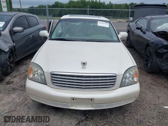 ✅ 2002 Cadillac DeVille • VIN: 1G6KD54Y42U223263 • Lot: 42661248. Wystawiony na IAAI z przebiegiem 110 894 mil. Bezpłatny archiwum sprzedaży aukcyjnych z USA i szczegółowy raport historii pojazdu na DreamBid. Zdjęcie 12.
