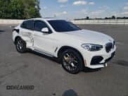✅ 2021 BMW X4 xDrive30i • VIN: 5UX2V1C0XM9G39856 • Lot: 71262315. Wystawiony na Copart z przebiegiem Nie podano. Bezpłatny archiwum sprzedaży aukcyjnych z USA i szczegółowy raport historii pojazdu na DreamBid. Zdjęcie 4.