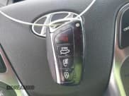 ✅ 2016 Hyundai Azera • VIN: KMHFG4JG6GA554944 • Лот: 43026482. Опубликован ранее на IAAI с пробегом 107 378 миль. Бесплатный доступ к архиву аукционных продаж из США и подробный отчёт об истории автомобиля на DreamBid. Изображение 11.