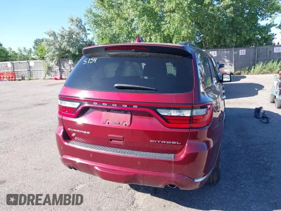✅ 2022 Dodge Durango Citadel • VIN: 1C4SDJET3NC219109 • Lot: 42543720. Listed on IAAI with 49,680 mi. Free auction sales archive from the USA and detailed vehicle history report at DreamBid. Image 16.