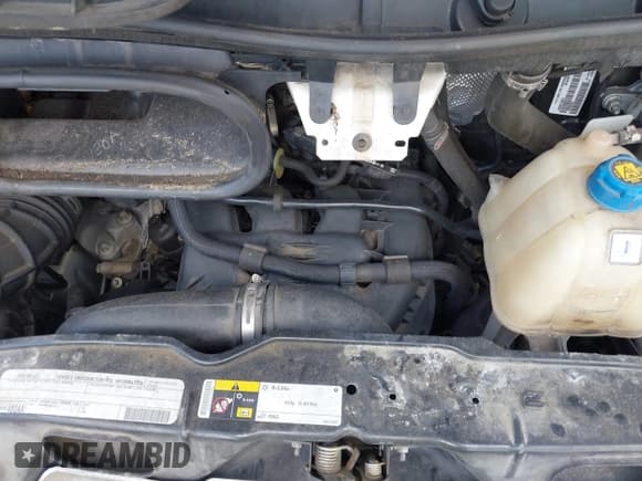 ✅ 2019 Ram ProMaster Cargo • VIN: 3C6TRVBG0KE545434 • Lot: 43139145. Wystawiony na IAAI z przebiegiem 196 395 mil. Bezpłatny archiwum sprzedaży aukcyjnych z USA i szczegółowy raport historii pojazdu na DreamBid. Zdjęcie 10.