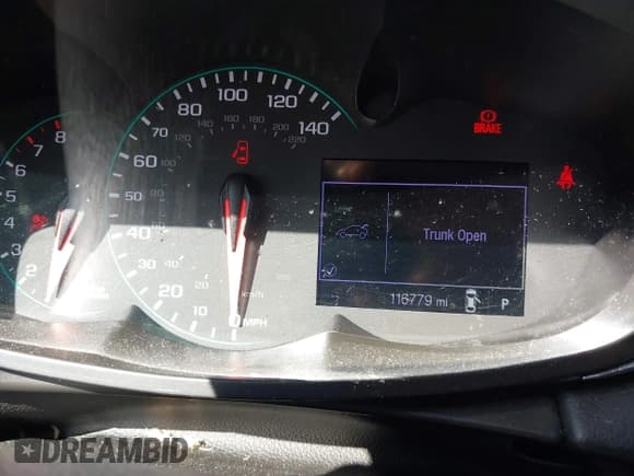 ✅ 2020 Chevrolet Trax LS • VIN: 3GNCJKSBXLL203366 • Lot: 43584734. Wystawiony na IAAI z przebiegiem 116 779 mil. Bezpłatny archiwum sprzedaży aukcyjnych z USA i szczegółowy raport historii pojazdu na DreamBid. Zdjęcie 7.