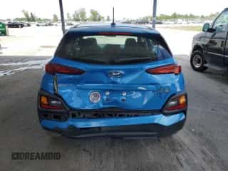 2018 Hyundai Kona SE z VIN KM8K12AA5JU174645, wystawiony jako Copart lot #63936183 z przebiegiem 51 904 mil mil oraz . Historia ofert i sprzedaży dostępna na DreamBid. Obrazek 6.