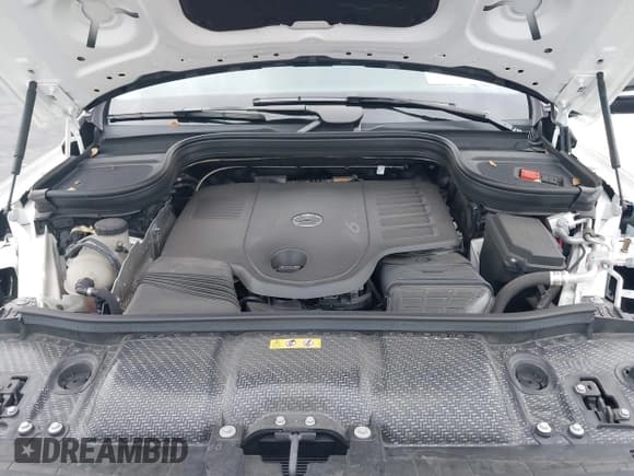 ✅ 2024 Mercedes-Benz GLE 450 • VIN: 4JGFB5KB6RB158663 • Lot: 42415861. Listed on IAAI with 19,110 mi. Free auction sales archive from the USA and detailed vehicle history report at DreamBid. Image 10.