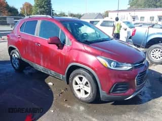 2017 Chevrolet Trax LT с VIN 3GNCJLSB5HL231492, выставлен на аукционе IAAI как лот 43349861 с пробегом 139 136 миль миль и . История ставок и продаж доступна на DreamBid. Изображение 1.