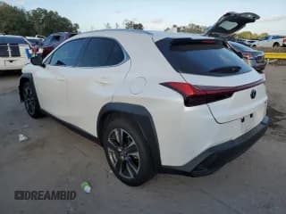 ✅ 2021 Lexus UX 200 • VIN: JTHP3JBH7M2037702 • Lot: 69784022. Listed on Copart with 14,173 mi. Free auction sales archive from the USA and detailed vehicle history report at DreamBid. Image 2.