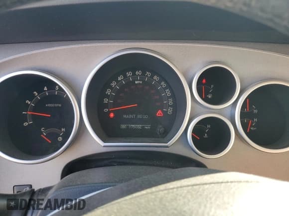 ✅ 2012 Toyota Sequoia Limited • VIN: 5TDJY5G17CS068256 • Lot: 56171095. Listed on Copart with 175,032 mi. Free auction sales archive from the USA and detailed vehicle history report at DreamBid. Image 9.