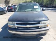 ✅ 2006 Chevrolet Suburban LS • VIN: 1GNEC16Z86J168195 • Lot: 41682417. Wystawiony na IAAI z przebiegiem 186 415 mil. Bezpłatny archiwum sprzedaży aukcyjnych z USA i szczegółowy raport historii pojazdu na DreamBid. Zdjęcie 6.