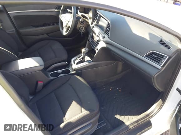 ✅ 2018 Hyundai Elantra SEL • VIN: 5NPD84LF5JH330173 • Лот: 43511111. Опубликован ранее на IAAI с пробегом 128 354 миль. Бесплатный доступ к архиву аукционных продаж из США и подробный отчёт об истории автомобиля на DreamBid. Изображение 5.