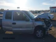 ✅ 2004 Chevrolet Silverado 1500 • VIN: 1GCEC19T34Z228771 • Lot: 43675876. Wystawiony na IAAI z przebiegiem 285 038 mil. Bezpłatny archiwum sprzedaży aukcyjnych z USA i szczegółowy raport historii pojazdu na DreamBid. Zdjęcie 19.