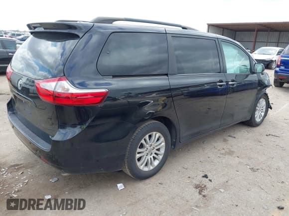 ✅ 2016 Toyota Sienna XLE • VIN: 5TDYK3DC6GS718551 • Lot: 41537134. Listed on IAAI with 114,839 mi. Free auction sales archive from the USA and detailed vehicle history report at DreamBid. Image 4.