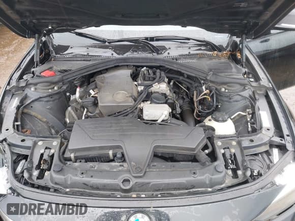 ✅ 2014 BMW 3 Series 328i xDrive • VIN: WBA3B3C54EJ977494 • Lot: 42357637. Listed on IAAI with 108,807 mi. Free auction sales archive from the USA and detailed vehicle history report at DreamBid. Image 10.