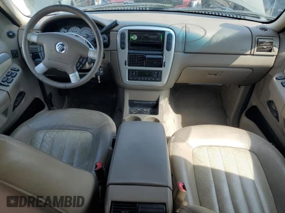 ✅ 2002 Mercury Mountaineer • VIN: 4M2DU86W92UJ20806 • Лот: 65215675. Опубликован ранее на Copart с пробегом 165 197 миль. Бесплатный доступ к архиву аукционных продаж из США и подробный отчёт об истории автомобиля на DreamBid. Изображение 8.