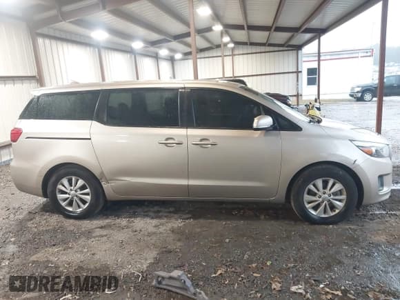 ✅ 2017 Kia Sedona LX • VIN: KNDMB5C14H6225446 • Лот: 43545460. Опубликован ранее на IAAI с пробегом 160 767 миль. Бесплатный доступ к архиву аукционных продаж из США и подробный отчёт об истории автомобиля на DreamBid. Изображение 13.