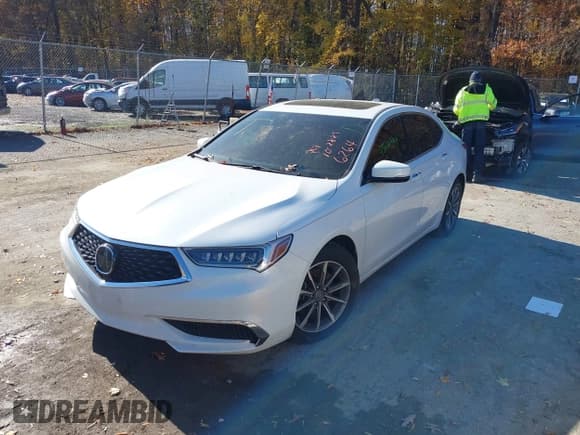 ✅ 2020 Acura TLX • VIN: 19UUB1F33LA006264 • Lot: 43666466. Wystawiony na IAAI z przebiegiem 87 510 mil. Bezpłatny archiwum sprzedaży aukcyjnych z USA i szczegółowy raport historii pojazdu na DreamBid. Zdjęcie 18.
