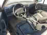 1991 BMW 3 Series z VIN WBABB2314MEC25288, wystawiony jako Copart lot #53748225 z przebiegiem 146 500 mil mil oraz Czysty tytuł • Clean title. Historia ofert i sprzedaży dostępna na DreamBid. Obrazek 8.