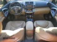 ✅ 2012 Toyota RAV4 Limited • VIN: JTMYF4DV6C5047572 • Лот: 92488385. Опубликован ранее на Copart с пробегом 246 128 миль. Бесплатный доступ к архиву аукционных продаж из США и подробный отчёт об истории автомобиля на DreamBid. Изображение 8.