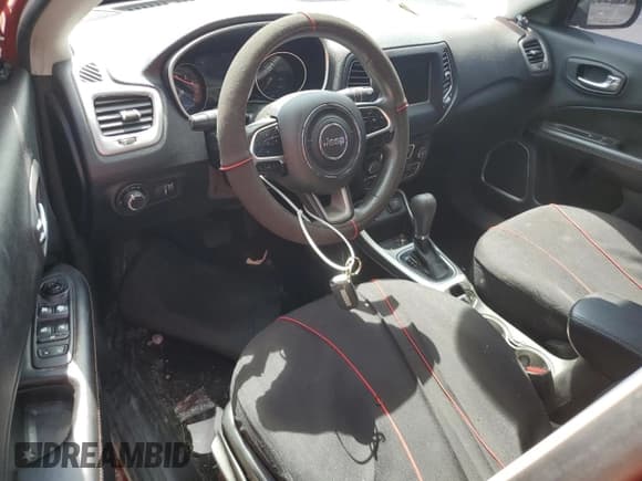 ✅ 2021 Jeep Compass Sport • VIN: 3C4NJCAB4MT567647 • Lot: 80270515. Listed on Copart with 90,868 mi. Free auction sales archive from the USA and detailed vehicle history report at DreamBid. Image 8.