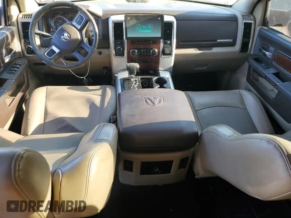 ✅ 2009 Dodge 1500 SLT • VIN: 1D3HV13T89J532417 • Lot: 79440484. Wystawiony na Copart z przebiegiem 130 373 mil. Bezpłatny archiwum sprzedaży aukcyjnych z USA i szczegółowy raport historii pojazdu na DreamBid. Zdjęcie 8.