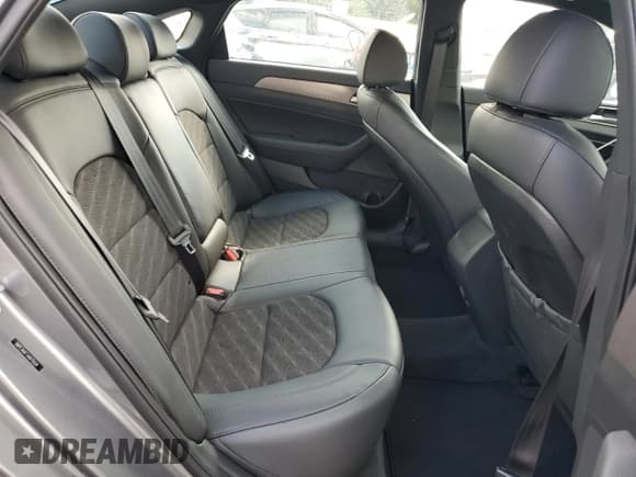 ✅ 2018 Hyundai Sonata SEL • VIN: 5NPE34AF7JH675534 • Lot: 81756195. Listed on Copart with 45,204 mi. Free auction sales archive from the USA and detailed vehicle history report at DreamBid. Image 10.