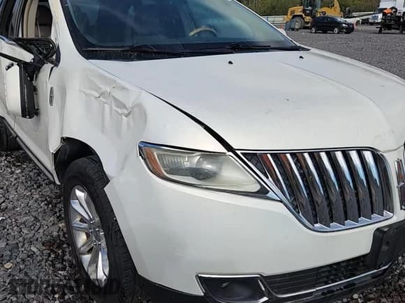 ✅ 2012 Lincoln MKX • VIN: 2LMDJ6JK8CBL05511 • Lot: 86308785. Listed on Copart with 143,574 mi. Free auction sales archive from the USA and detailed vehicle history report at DreamBid. Image 14.