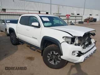 2022 Toyota Tacoma SR5 with VIN 3TMAZ5CN0NM175920, listed as a IAAI auction lot 41695423 with 31,838 mi miles and . Bid and sale history available at DreamBid. Image 1.