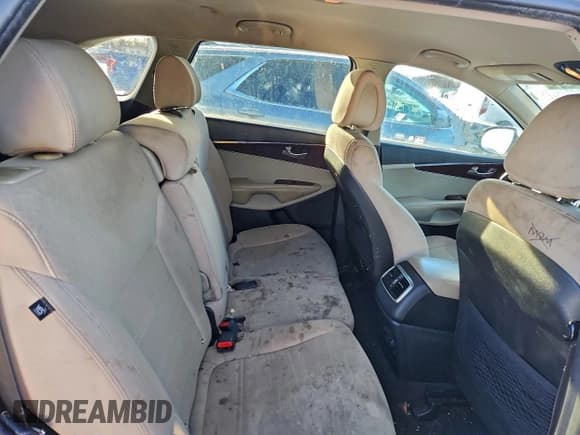 ✅ 2016 Kia Sorento LX • VIN: 5XYPG4A50GG035752 • Lot: 95625485. Listed on Copart with 145,307 mi. Free auction sales archive from the USA and detailed vehicle history report at DreamBid. Image 11.