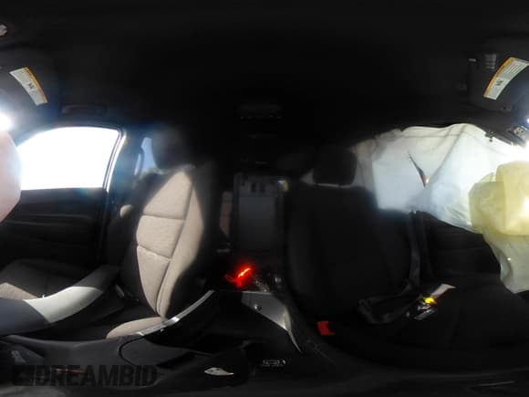 ✅ 2025 Dodge Durango GT • VIN: 1C4RDHDG8SC551926 • Лот: 43492933. Опубликован ранее на IAAI с пробегом Не указан. Бесплатный доступ к архиву аукционных продаж из США и подробный отчёт об истории автомобиля на DreamBid. Изображение 18.