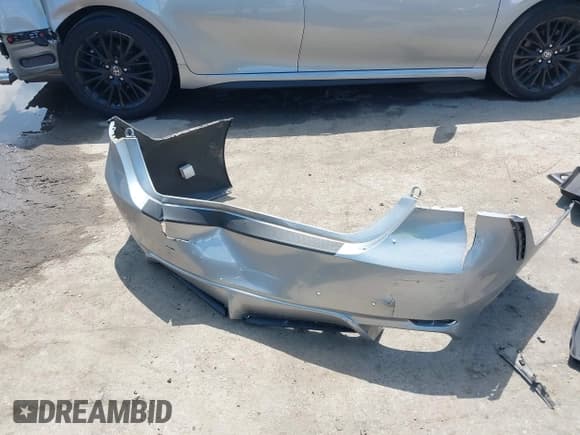 ✅ 2022 Toyota Camry SE • VIN: 4T1G11BKXNU068768 • Лот: 42742711. Опубликован ранее на IAAI с пробегом 47 289 миль. Бесплатный доступ к архиву аукционных продаж из США и подробный отчёт об истории автомобиля на DreamBid. Изображение 12.