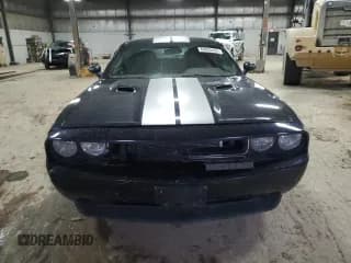 ✅ 2012 Dodge Challenger SXT • VIN: 2C3CDYAG4CH253645 • Lot: 84855424. Wystawiony na Copart z przebiegiem 209 648 mil. Bezpłatny archiwum sprzedaży aukcyjnych z USA i szczegółowy raport historii pojazdu na DreamBid. Zdjęcie 5.