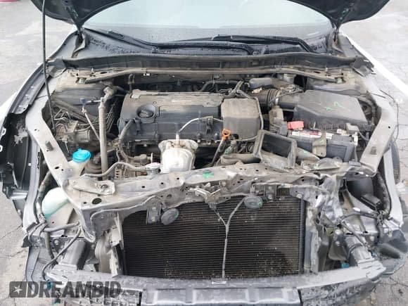 ✅ 2016 Honda Accord Sport • VIN: 1HGCR2F57GA045203 • Lot: 43701098. Wystawiony na IAAI z przebiegiem 144 941 mil. Bezpłatny archiwum sprzedaży aukcyjnych z USA i szczegółowy raport historii pojazdu na DreamBid. Zdjęcie 10.