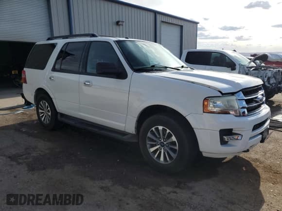 ✅ 2017 Ford Expedition XLT • VIN: 1FMJU1JT7HEA31201 • Lot: 56600575. Listed on Copart with 132,027 mi. Free auction sales archive from the USA and detailed vehicle history report at DreamBid. Image 4.