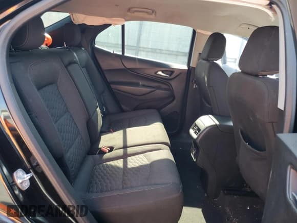 ✅ 2020 Chevrolet Equinox LT • VIN: 2GNAXJEV9L6128718 • Лот: 80334155. Опубликован ранее на Copart с пробегом 28 395 миль. Бесплатный доступ к архиву аукционных продаж из США и подробный отчёт об истории автомобиля на DreamBid. Изображение 11.