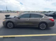✅ 2016 Nissan Altima SL • VIN: 1N4AL3AP4GC110721 • Лот: 42732587. Опубликован ранее на IAAI с пробегом 111 064 миль. Бесплатный доступ к архиву аукционных продаж из США и подробный отчёт об истории автомобиля на DreamBid. Изображение 14.