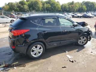 2013 Hyundai Tucson GLS z VIN KM8JUCAC5DU739345, wystawiony jako Copart lot #71053304 z przebiegiem 102 797 mil mil oraz Szkoda całkowita • Salvage title. Historia ofert i sprzedaży dostępna na DreamBid. Obrazek 3.