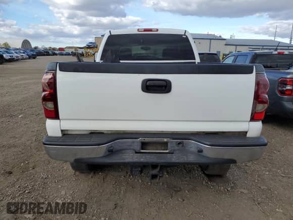 2004 Chevrolet Silverado 2500 LS с VIN 1GCGK23U74F207930, выставлен на аукционе Copart как лот 91037805 с пробегом 284 461 миль миль и Чистый • Clean title. История ставок и продаж доступна на DreamBid. Изображение 6.