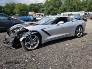 2017 Chevrolet Corvette 3LT z VIN 1G1YF2D73H5110715, wystawiony jako Copart lot #79644404 z przebiegiem 15 672 mil mil oraz Szkoda całkowita • Salvage title. Historia ofert i sprzedaży dostępna na DreamBid. Obrazek 1.