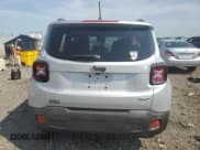 ✅ 2017 Jeep Renegade Latitude • VIN: ZACCJABB5HPF78289 • Лот: 66895105. Опубликован ранее на Copart с пробегом 77 097 миль. Бесплатный доступ к архиву аукционных продаж из США и подробный отчёт об истории автомобиля на DreamBid. Изображение 6.