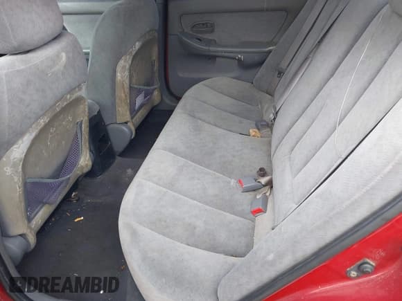 ✅ 2004 Hyundai Elantra GLS • VIN: KMHDN46D34U817333 • Lot: 42040618. Wystawiony na IAAI z przebiegiem 195 488 mil. Bezpłatny archiwum sprzedaży aukcyjnych z USA i szczegółowy raport historii pojazdu na DreamBid. Zdjęcie 8.